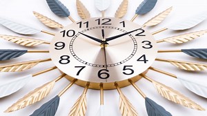 Lafocuse 23 Inch Silent Large Wall Clock for Living Room Décor, Decorative Mid Century Wall Clock, Sunburst Starburst Wall Clocks Battery Operated, Modern Art Deco