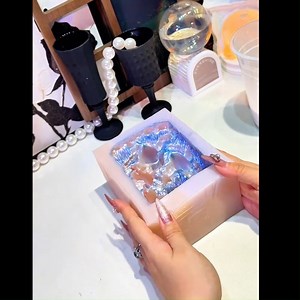 16K views · 342 reactions |  A pod of dolphins leaping out of the waves! ✨ Full of energy, movement, and ocean magic — just like this resin piece. #resindesigns #handmadecrafts #resinmolds #resinart_ideas #resinart #intoresin #handmadecrafts #resinartists #resindesigns #resinartwork #resin #ResinArt | IntoResin Molds | Facebook