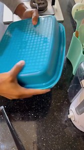 I got this cool Tupperware marinade container from Utugi tuppy and decided to test it today. It can hold two full kukus. Instead of mixing your marination separate and waste some while it you just mix it in the container and shake. 😉 Chicken Tikka is predominately for the grill but I decided to try it in the oven…not bad. I baked em at 180 degrees for 45 minutes then cranked up the heat to 220 degrees and hit them with the grill setting for 20 minutes.👌 Of course nimeanza na thighs. 😄 Chicken