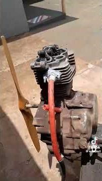 funcionário do com tecnologia alienígena 👽