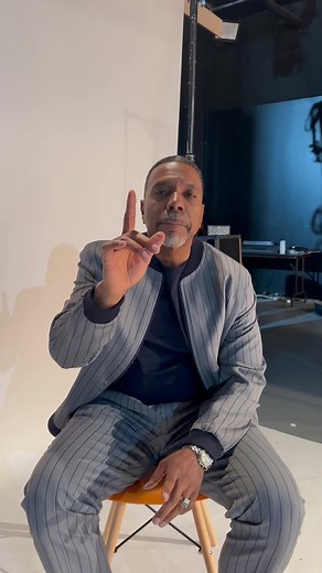 Learn how to fight the battle of your mind 🧠 & you'll win over the circumstances and situations of life 🙌🏾#wcci #creflodollar #mindset #thoughts #positivity #godisgood | Creflo A. Dollar