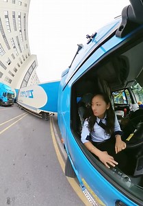 Reversing a huge truck! | Simple ideas