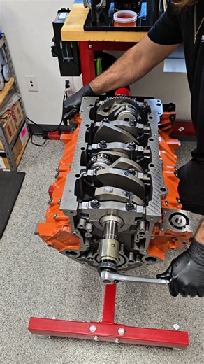 Texas Speed & Performance on Instagram: "Hemi builds are on the shelves and available for order, so head over to our website or give our sales team a call to get yours today! 🤘 texas-speed.com 🔗 512-863-0900 ☎️ -- #texasspeed #performance #tsp #v8 #horsepower hemi challenger charger hellcat"