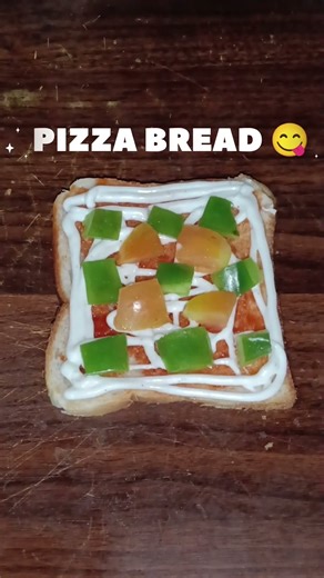 PIZZA BREAD 🍞 EASY WAY TO MAKE PIZZA BREAD #pizzarecipe #pizzabreadrecipe #enjoylife #cheesesnacks 🤤