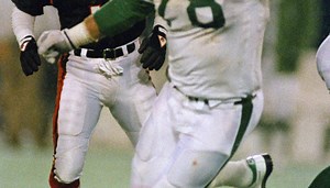 Son charged in deaths of former NFL lineman Barry Bennett and wife Carol