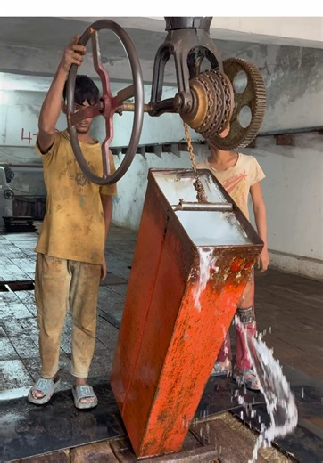 How Ice Is Made in a Factory | Complete Manufacturing Process | ices