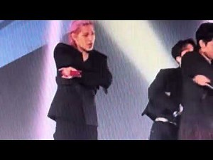 GOT7 concert performing python performance on stage live