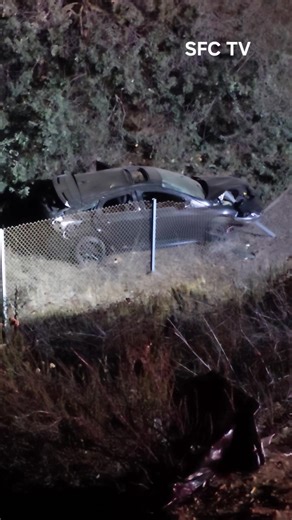 105K views · 538 reactions | Vehicle crashes down hillside near the south bound 101 Freeway and 23 Freeway interchange in Thousand Oaks Saturday night, September 27 of 2025. VC Fire at the scene reported no major injuries sustained. CHP Moorpark Office was handling the report, and tow trucks from Roy's Towing were handling the vehicle recovery. | Safety for Citizens | Facebook