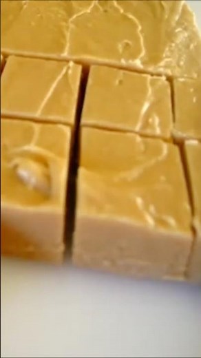 CREAMY PEANUT BUTTER FUDGE 😋 So YUMMY 😍 #food #cooking #homemade #candy #recipe #tutorial