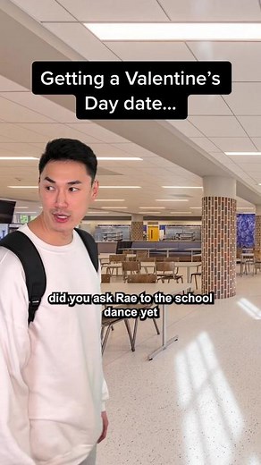 Valentine's Day Date Advice: Funny Pickup Lines & Teasing Tips