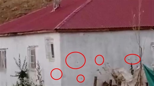 İki ev uzun namlulu silahlarla tarandı!