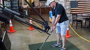 Robotic golf pro:  Driving range adds new 'instructor'