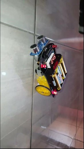 DIY Smart Obstacle-Avoiding Car – Ultrasonic Sensor