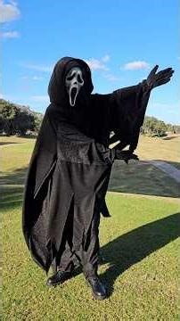 Accurate vs Budget Ghostface Costume #ghostface #cosplay #comparison