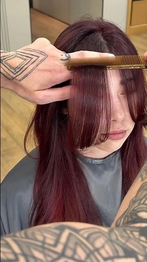 How to cut curtain bangs at home | how to cut curtain bangs easly 💗