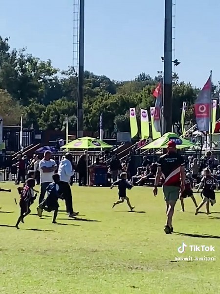 Kwit-Kwit (@kwit_kwitani)’s videos with original sound - Kwit-Kwit