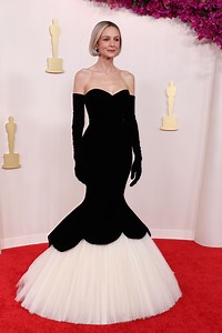 5 Things to Know About Carey Mulligan
