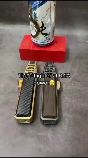Exploring Jet Lighters: Metallic vs Carbon Fiber