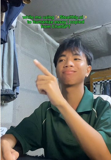 Humanized your essay in one click! Try Stealthly.ai now! #AIWritingTool #studentshacks #stealthlyai #studytok