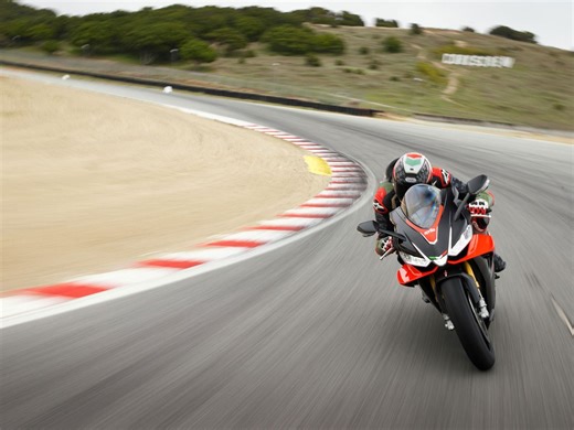 2021 Aprilia RSV4 Factory Review