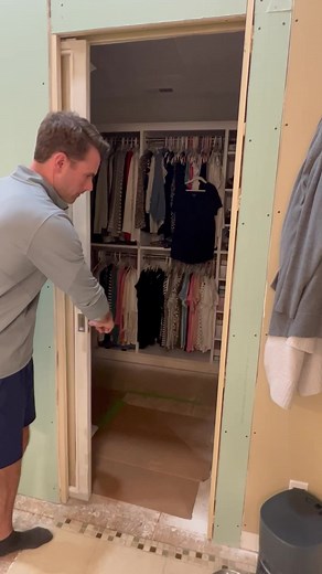 Using magnets to create a removable split jamb so the pocket door hardware can be adjusted or the door removed if ever needed. Pretty happy with the way this turned out. Hopefully my voiceover makes sense. #construction #door #doors #pocketdoor #remodel #renovation #carpentry #carpenter #builder #build #make #maker #homeimprovement #homeremodel #diy | RLLWoodworks and DIY