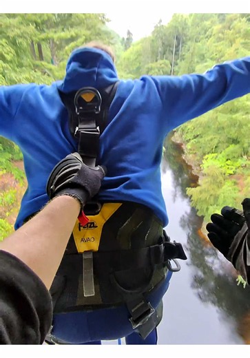From watching our TikTok LIVE yesterday to jumping off the bridge today. 🤯 Scott caught the livestream, got a serious case of FOMO, booked his bungee there and then, and was standing on the platform less than 24 hours later. Safe to say he loved every second! Well done Scott for overcoming your fear of heights today! #highlandfling #Scotland #schoolholidays #summer #bungee