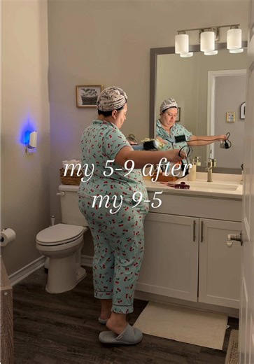 in honor of harry styles announcement today, of COURSE i had to use one of his sounds 🤭🎶 #my5to9after9to5 #nightroutine #cozyathome #minivlog #nightinmylife