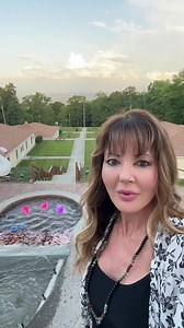 Everything you want is coming to you right now. This powerful mantra works quickly, so use it with caution. It will also attract things that you don’t want if you keep talking about them. So only soeak about what you DO want. Repeat five times for best results. Drop any numbers in the comments to rapidly activate. #shamanicpractioner #manifesting #mantrasthatwork #powermantras #powermantras #lawofattraction #everythingyouwant | Soul Retreat