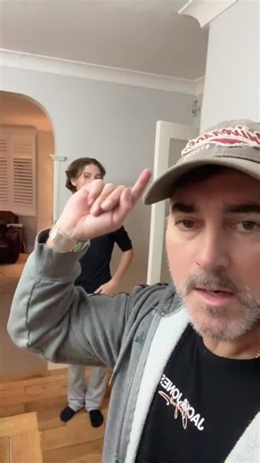 We swapped homemade dinner for KFC?! 😱🍔 George somehow convinced us to ditch Vikki’s homemade chicken korma for a KFC delivery… and all because he had to try the Stranger Things burger! 🍔👀 Was it worth it? Let’s just say… Vecna wasn’t the only thing causing chaos tonight! 🤣💥 📚 Looking for the perfect stocking filler? My mystery adventure books Danger in the Spanish Sun & Six Together Again are both on Amazon! Links 👉 https://linktr.ee/sundaynightmystery Don’t forget to follow for more fa