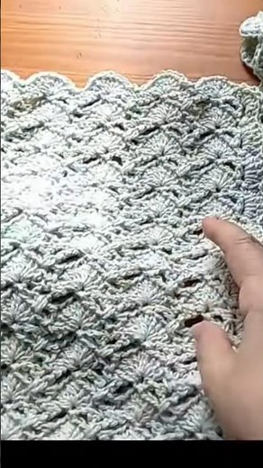 Crochet this EASY blanket Suitable for ALL ages. Crochet gor beginners.