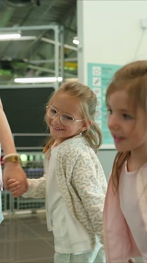 Ontmoet robot-dino Topsie tijdens de zomervakantie