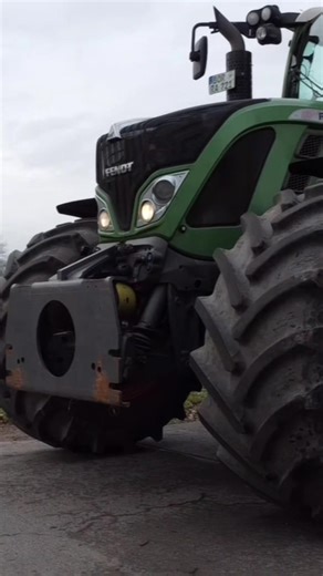 Innovations in Agriculture: The Role of Fendt Tractors