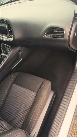 Unleash the Power: The 2020 Dodge Challenger SXT