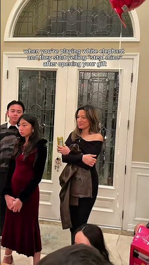 pov: no one likes your white elephant gift 🥴 #comedskit #christmas #whiteelephant #skit #funny