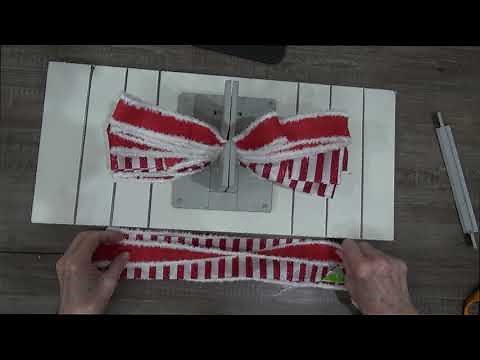 Christmas Bow Made with Bowdabra 2018