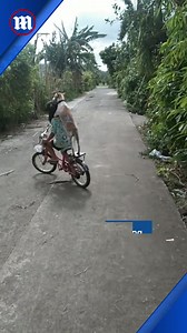 This adorable duo is unstoppable! 🚲 | Daily Mail Video
