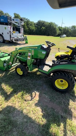 John Deere 1025r mower issues #AgTechTalk #fyp #farmtok #johndeere #tractor #agmechanic #servicetruck #mechaniclife #servicetrucklife #wrenching #tools #mower #lawnmower #lawntok #1025r #glorifiedlawnmower