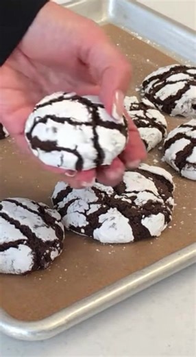 Choco Crinkles — Soft, Fudgy & Perfectly Crinkled! These classic choco crinkles are rich, chocolatey, and super soft inside with that beautiful powdered sugar crackle on top! #ChocoCrinkles #ChocolateCrinkleCookies #HolidayCookies #ChocolateLovers #DessertReels | Chef Paula's Kitchen
