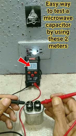 testing high voltage capacitor used this meter! #industrialelectrician #electricalcurrent