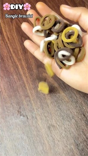 DIY Bangle bracelet with rubber band 🌸#diy #shorts #easycraft #craftideas #handmade #rubberband