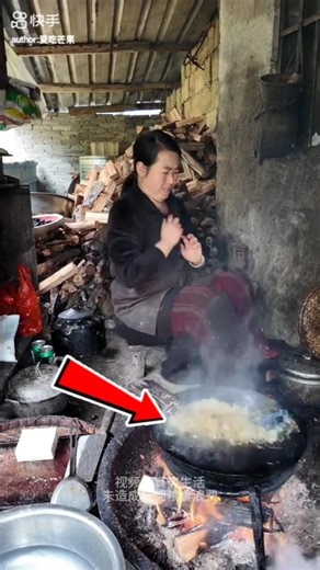 Spicy Village Style Fish Fry | Traditional Wood Fire Cooking | Rural Life#villagecooking#ytshorts