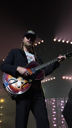 The Lumineers Live Performance of Ho Hey in Adelaide