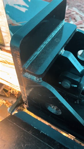 B & B Outdoor Innovations LLC is here to provide you with all your wood needs and more. Owner- @Taylor #firewoodprocessor #chainsaw #firewood #entrepreneurship #viral