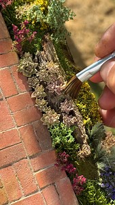 Criando mundos com as mãos 🙌🏼 🌎🍀 . . Para comprar nossos produtos acesse o link na bio👇@criandominimundos . #arte#artesanato #miniaturas #diorama #modelmaker #art#minimundo | Criando Mini Mundos