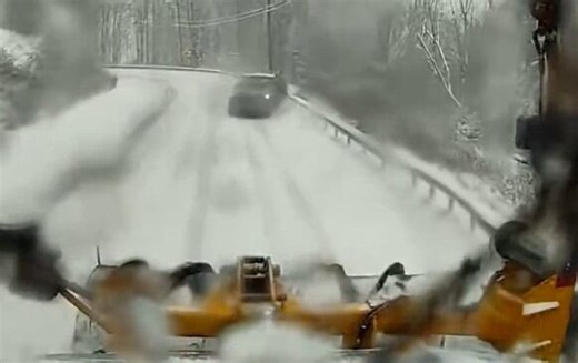 Video of snow plow crash is lesson on winter driving