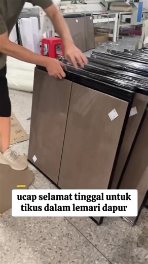 Dapur aman tanpa bobolan tikus #dapur #dapurminimalis #pintu #dekorasirumah #fyp