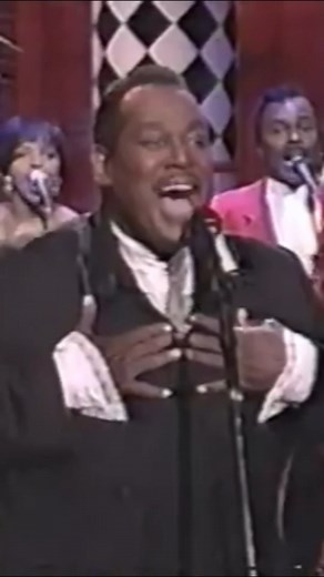 Luther performing "I Can Make It Better" live, with a little help from Cissy Houston on those high notes! | Luther Vandross