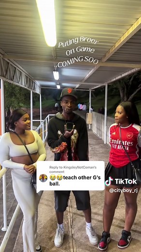 Ultimate Guide to University Life: Tips for First-Year Students