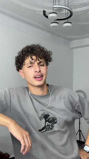 Heartfelt Algerian Love Story | First Encounter and Choices