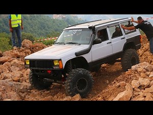Jeep Cherokee Epic Off Road Compilation